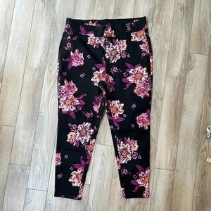 Terra & Sky Jegging with purple flowers